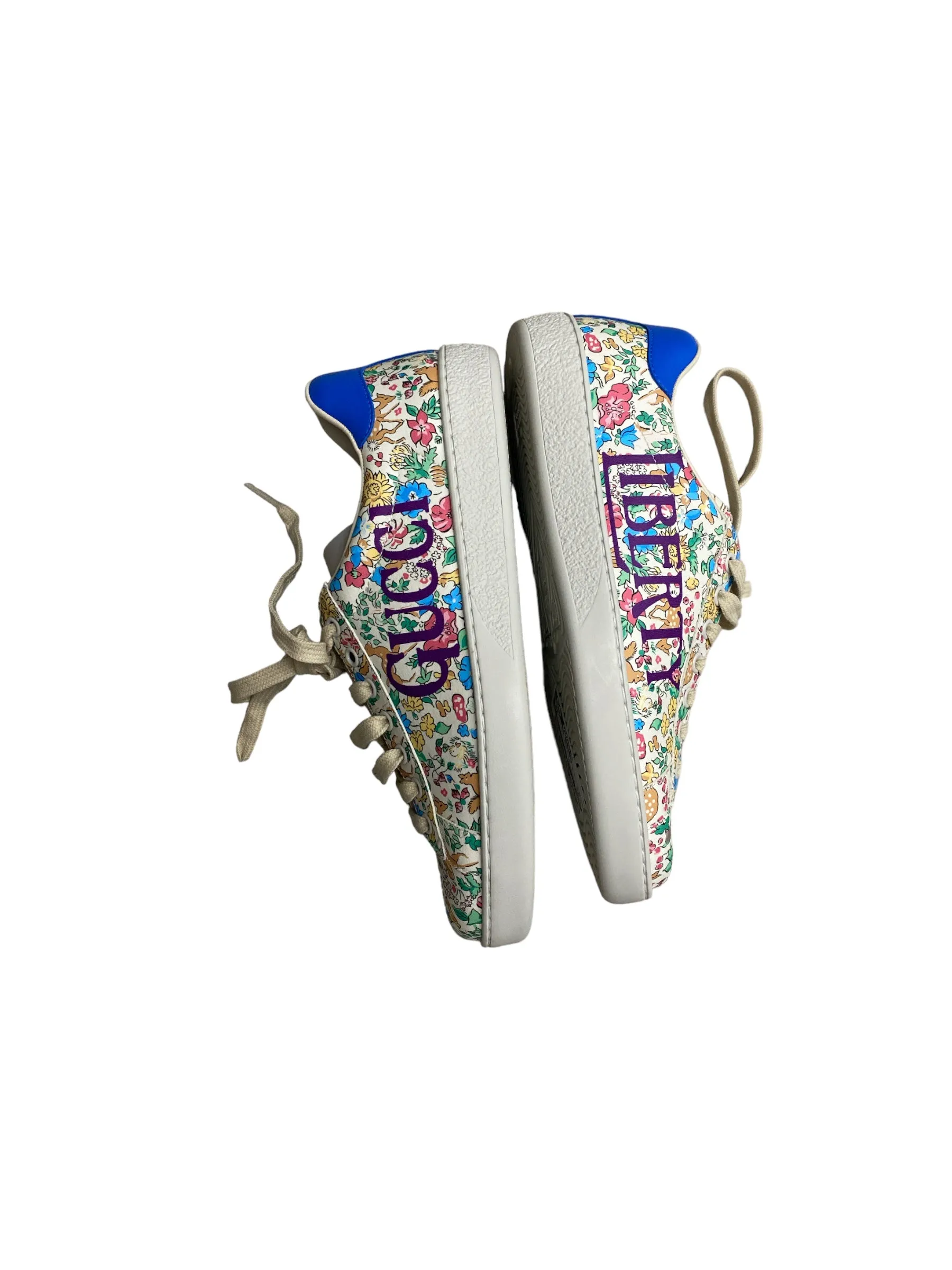 Shoes Sneakers By Gucci Size: 9